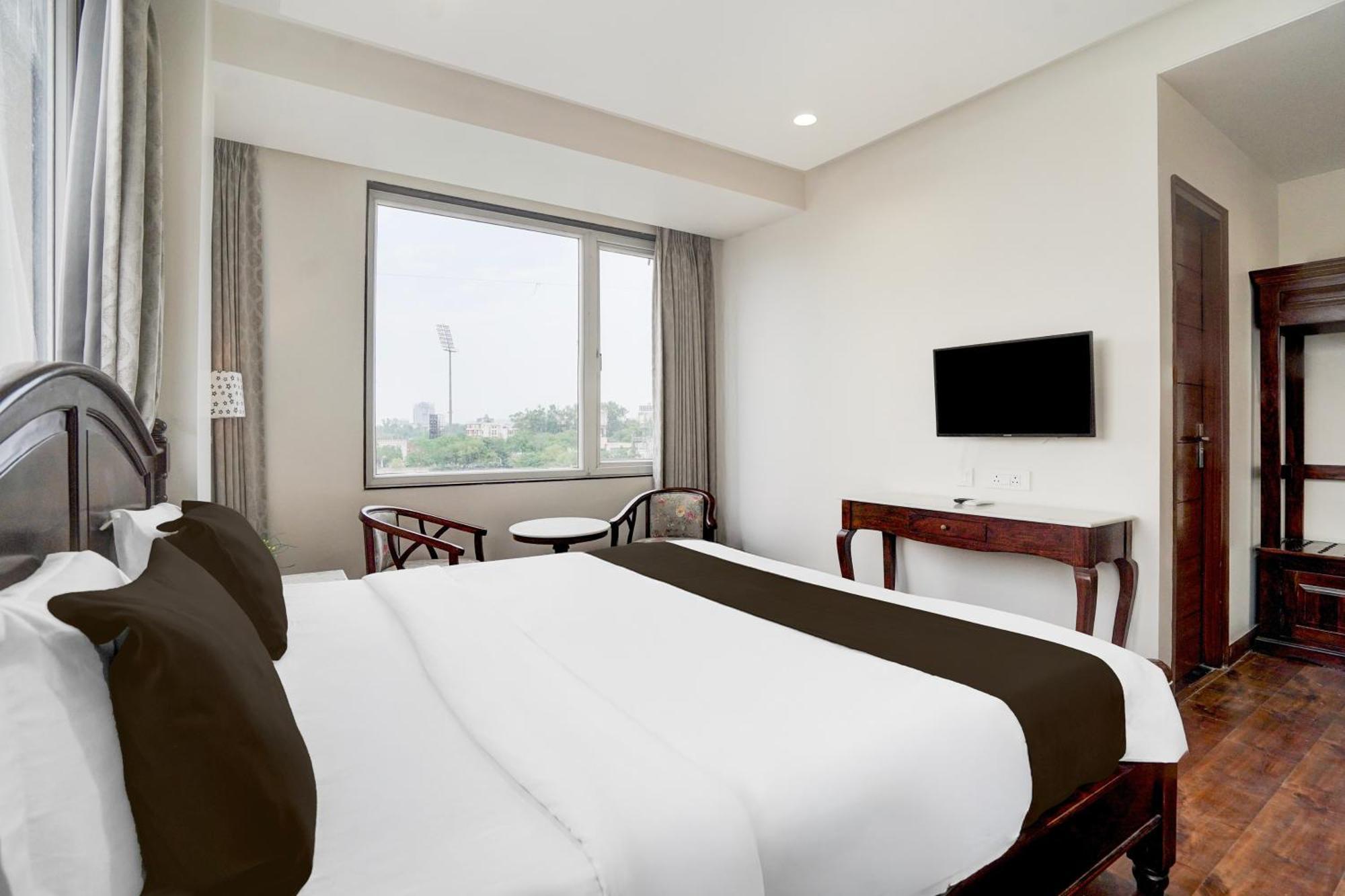 Hotel Palette And Sawai Mansingh Stadium Formerly Radiant Star Jaipur